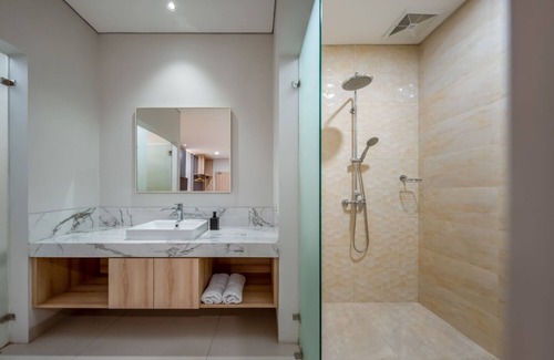 Gambir Hotel | Cove Bona Sort Pasar Baru