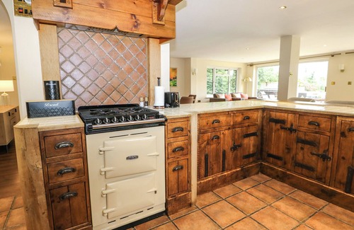Wraysbury Cottage | Coventina