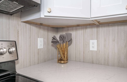 Covington Condo | Covington Charm 202