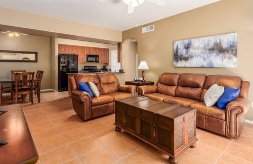Parkwood Ranch Condo | Coyote Landing, Beautiful Resort Style Vacation Condo