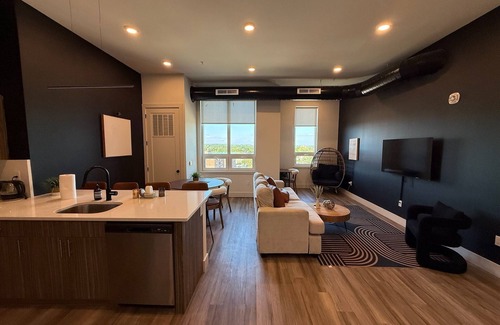 East Orange Apartment | Cozy 1-bedroom apartment with AC in charming East Orange