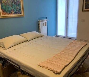 Giambellino Apartment | Cozy 1-room Studio in Giambellino
