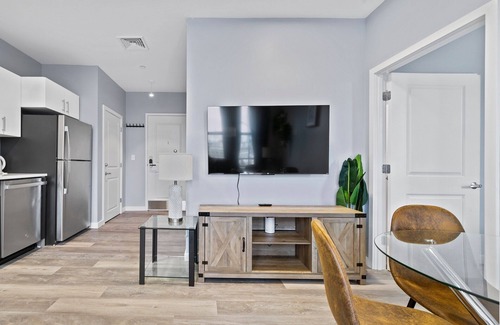 Everett Apartment | Cozy 1BR Near Encore Boston 6381