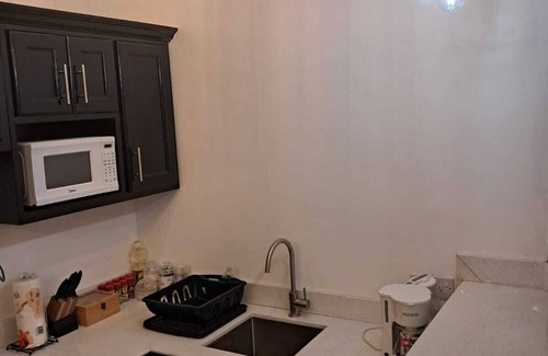Georgetown Apartment | Cozy 2-bedroom apartment with AC