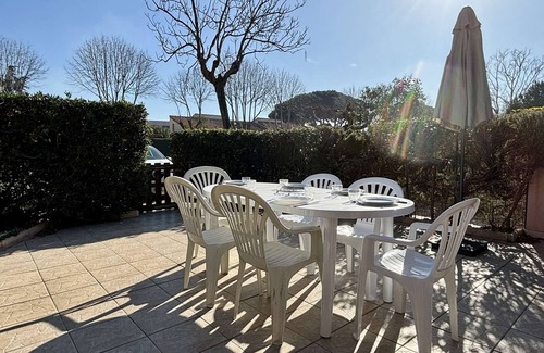 Plage d'Argeles House | Cozy 2-Room House with Mezzanine, Terrace & Pool Near Beach in Argelès-sur-Mer