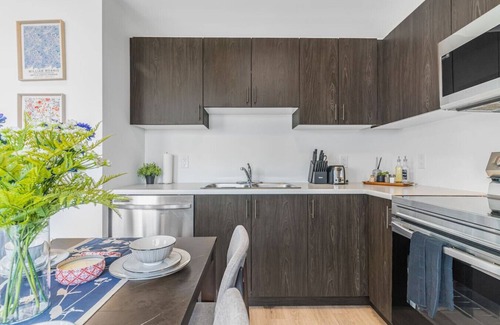 Niagara Falls Apartment | Cozy 2BR Suite w/BBQ | Close to Niagara Falls