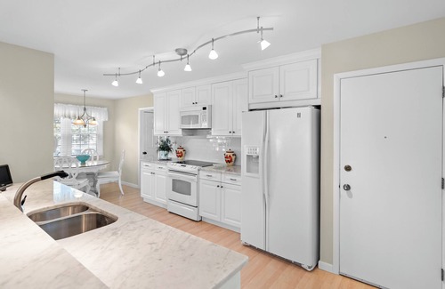 Stone Harbor House | Cozy 5-Bedrom Stone Harbor Getaway– Perfect for Wedding Guests!