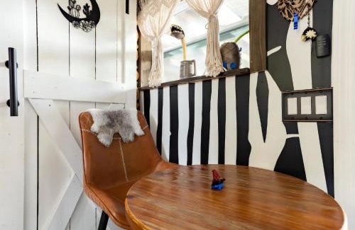 Ybor City House | Cozy AF Tiny-House Oasis