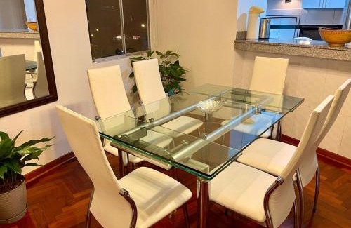 San Antonio Apartment | Cozy and Centric Flat with Great View and Parking