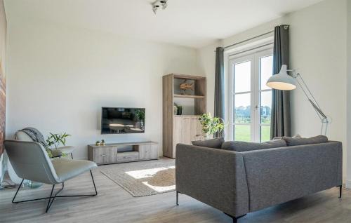 Kamperland Apartment | Cozy Apartment In Kamperland With Wifi
