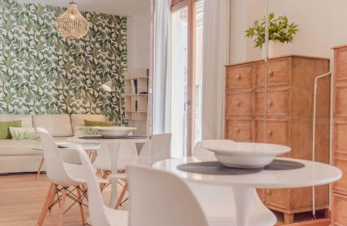 La Goleta Apartment | Cozy apartment in the heart of Malaga by REMS