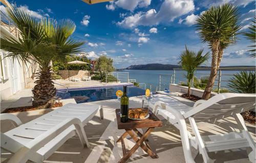 Vidalici Apartment | Cozy Apartment In Vidalici With Wifi