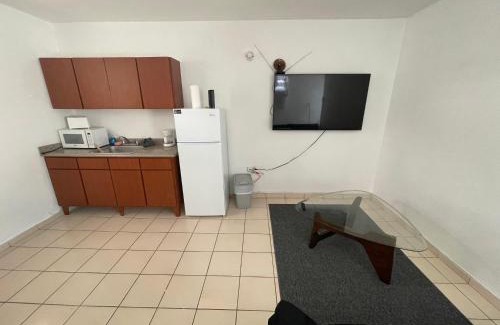 Levittown Apartment | Cozy Basic Apartment in Levittown