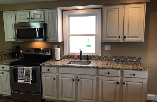 Manasquan House | Cozy Beach House! Rare find only 3 blocks to beautiful Manasquan beach -