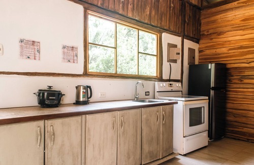 Rio Seco Cabin | Cozy Bunk Stay Guanacaste 1R3 Forest Vibes Shared Bath Real Retreat