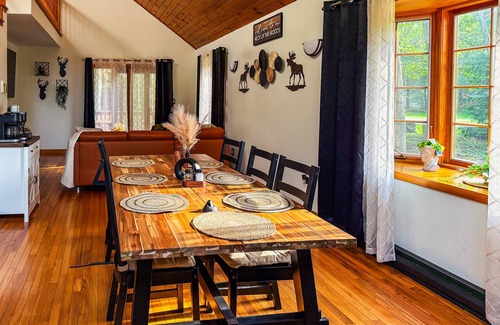 Tobyhanna Cabin | Cozy Cabin with Pond, Game Rm, Pool & Fire Pit