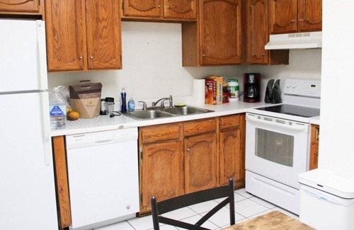 Riverside Apartment | Cozy close to everything place!!