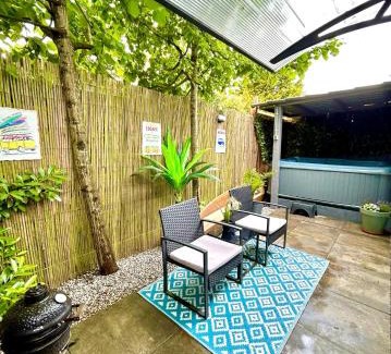 Vijfhuizen House | Cozy comfortable house with jacuzzi & private garden near Amsterdam