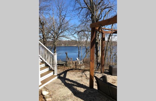 Goodrich House | Cozy, Comfortable, Swiss Chalet on Big Fish Lake