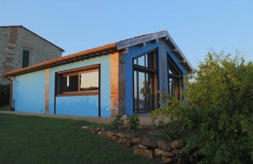 Magliano in Toscana Apartment | Cozy cottage surrounded by greenery 25 minutes from the beach