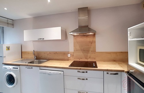 Lamalou-les-Bains Apartment | Cozy F2 Apartment, A/C, Terrace, Near Thermes & Park, Pet-Friendly, Lamalou-les-Bains
