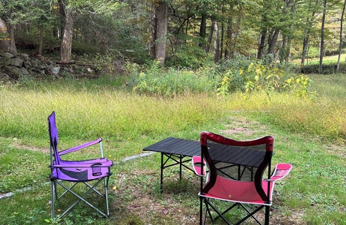 Lewisboro Apartment | Cozy ground floor suite ideal for a relaxing stay. Enjoy peace and tranquility.