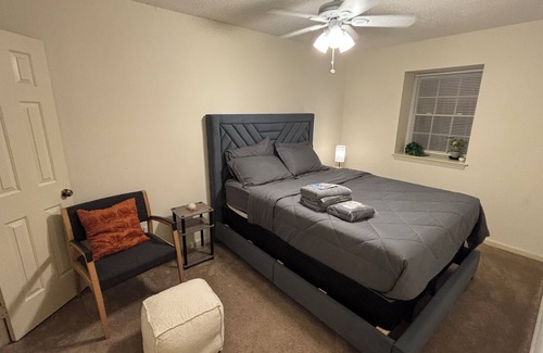 Hampton House | Cozy Hampton townhouse
