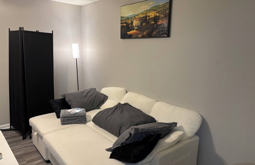 Hampton House | Cozy Hampton townhouse
