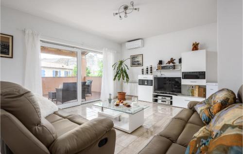Bibali House | Cozy Home In Buje With Wifi