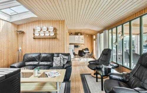 Dannemare House | Cozy Home In Dannemare With Wifi