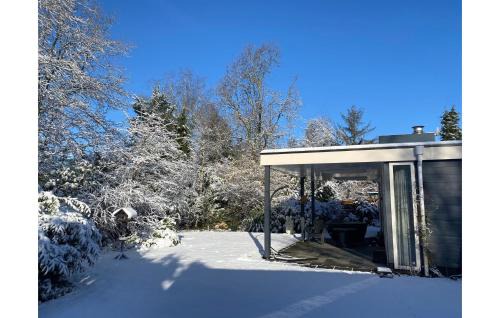 Eext House | Cozy Home In Eext With Kitchen
