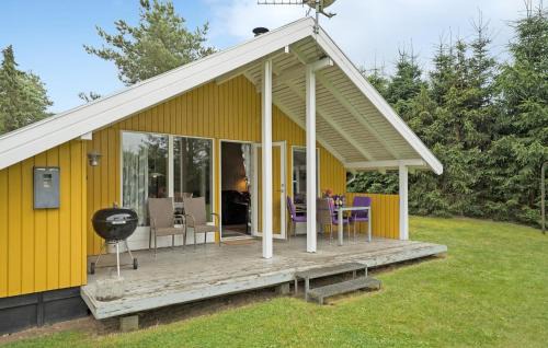 Farvang House | Cozy Home In Fårvang With Wifi