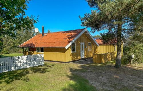 Farvang House | Cozy Home In Fårvang With Wifi