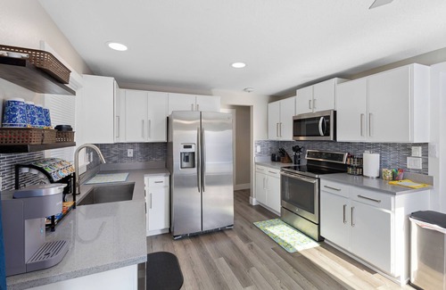 Logan House | Cozy home in Logan, close to USU