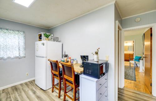 Bristol House | Cozy Home with Spacious Yard 2 Mi to Dtwn Bristol