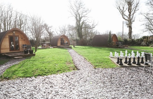 Llanfairpwllgwyngyll Cabin | Cozy Hot Tent With Log Burner & Hot Tub Left Tent