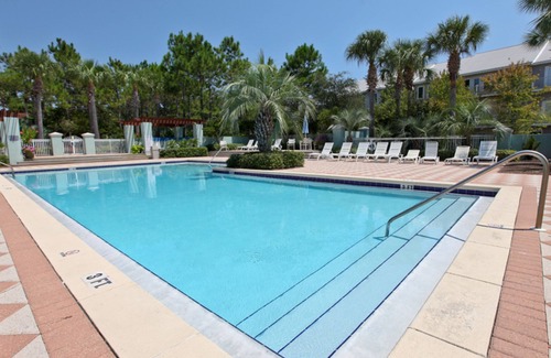 Gulf Place Apartment | Cozy Hotel-Style- near beach & dining with kitchenette, pools, hot tub, & tennis