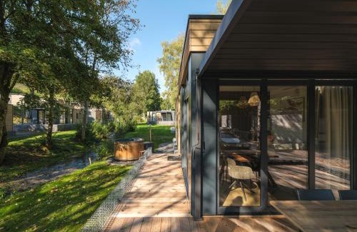 Luxembourg Ardennes House | Cozy Mamer Lodge with Private Hot Tub - 4 Guests