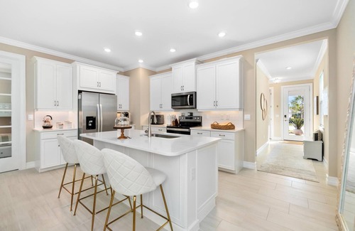 Bonita Springs House | Cozy Modern Sunny Haven w. 5 Star Amenities