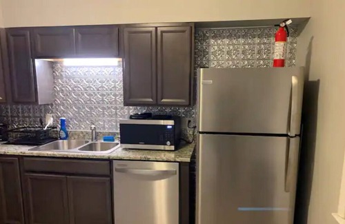 South Side Slopes House | Cozy Newly Renovated 3-Story Home.