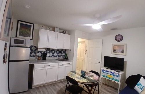 Palm Coast House | Cozy place in Palm Coast minutes to Flagler Beach