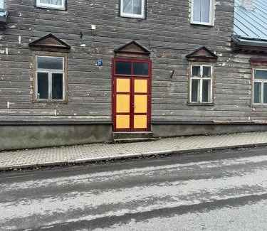 Voru Apartment | Cozy private apartment WiFi 1BR Sleeps 4 great Central Location