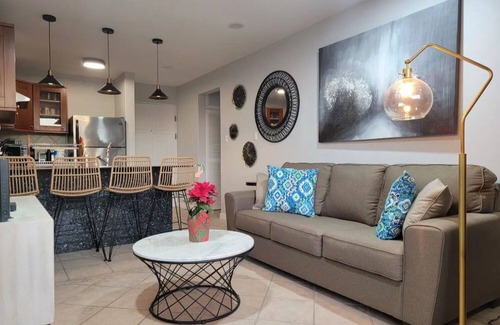 Panama Beach Villa | Cozy Resort Beach Condo in Playa Hermosa