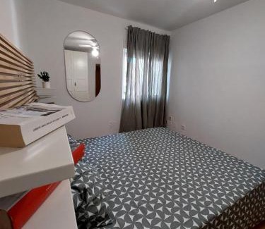 Timon Apartment | Cozy Rest Barajas-Feria-Madrid