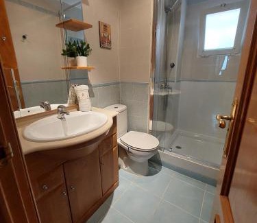 Timon Apartment | Cozy Rest Barajas-Feria-Madrid