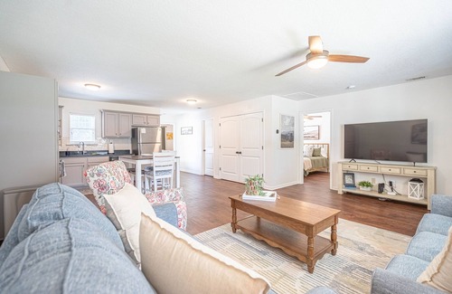 Statesboro House | Cozy Retreat in the Heart of Statesboro
