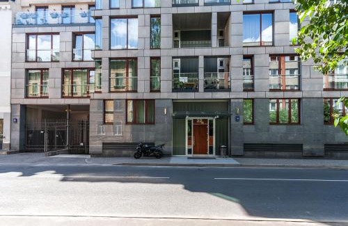 Agenskalns Apartment | Cozy river-side apartment right in Riga