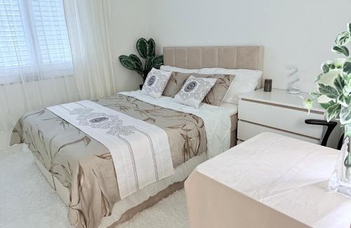 Muhlebach House | Cozy Room near Lake Zürich