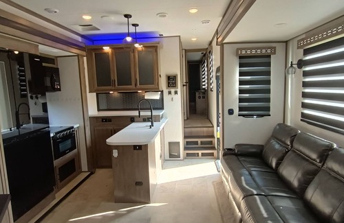Woodbury House | Cozy RV in charming Woodbury with WiFi, AC