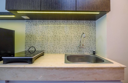 Pondokcina Apartment | Cozy Stay and Tidy Studio at Evenciio Margonda Apartment
